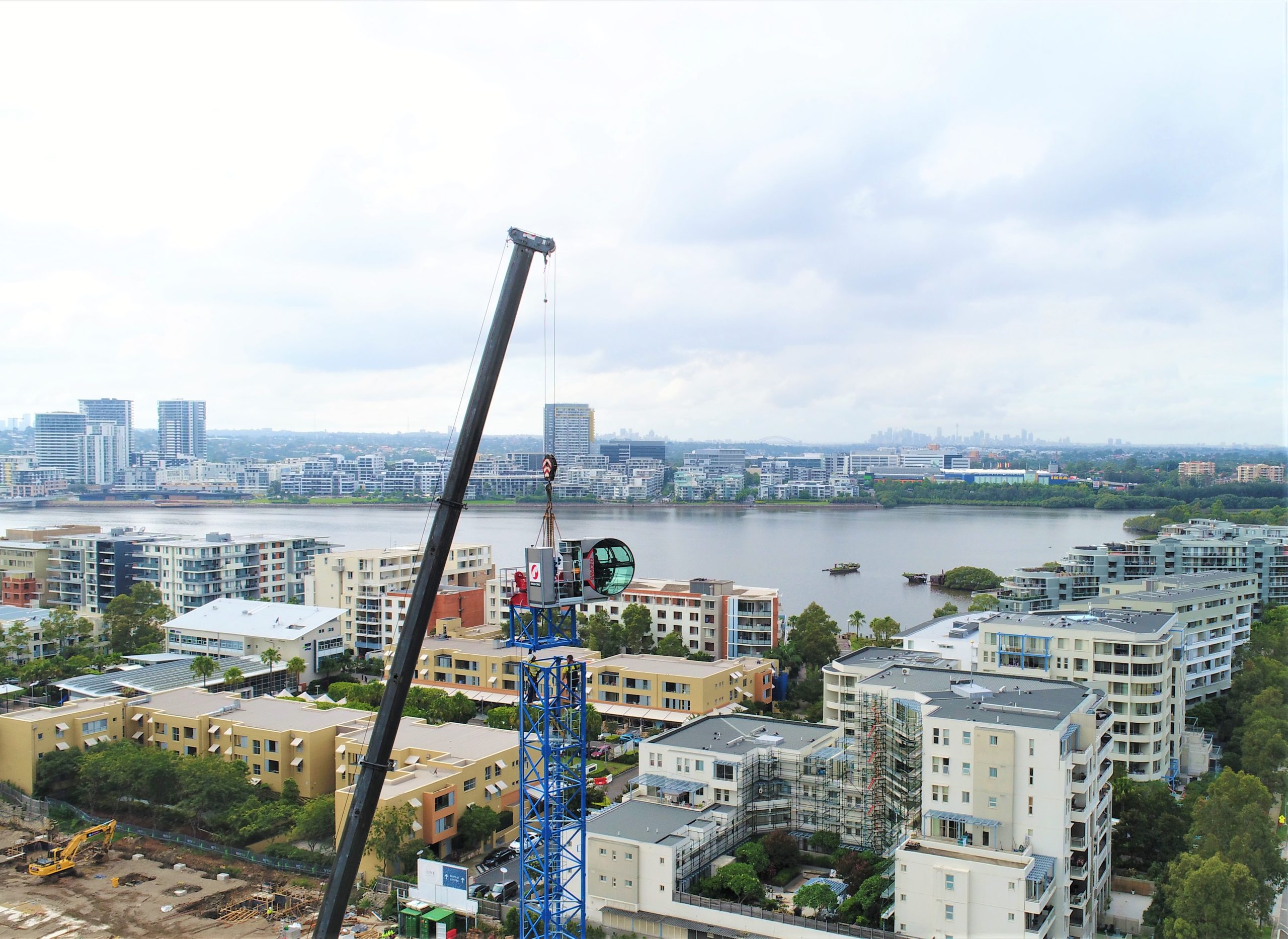 Inside Construction: Three new Raimondi tower cranes dot Sydney skyline