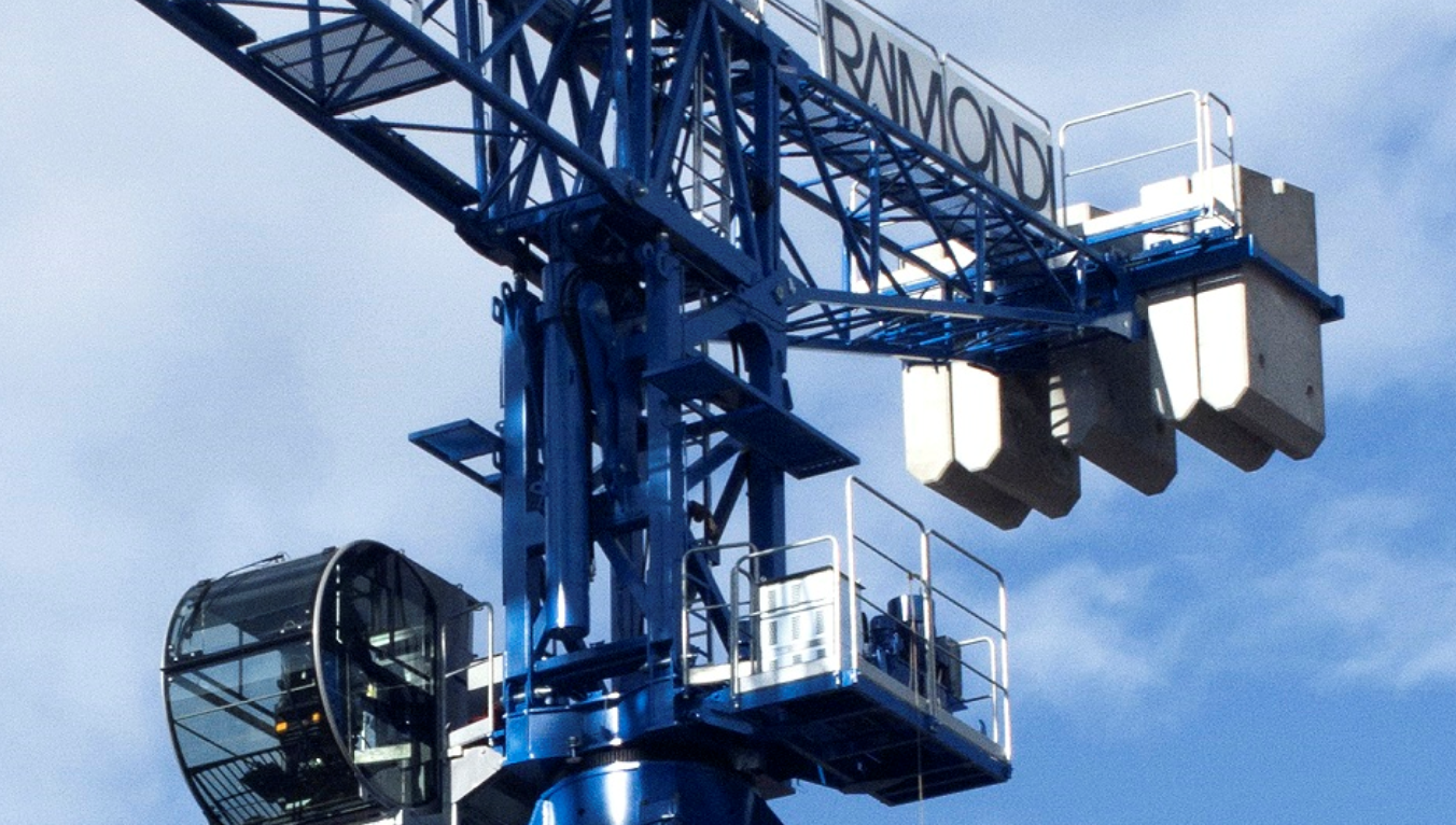 Construction Week: Raimondi to reveal luffing, flattop cranes at Bauma 2019 in Germany