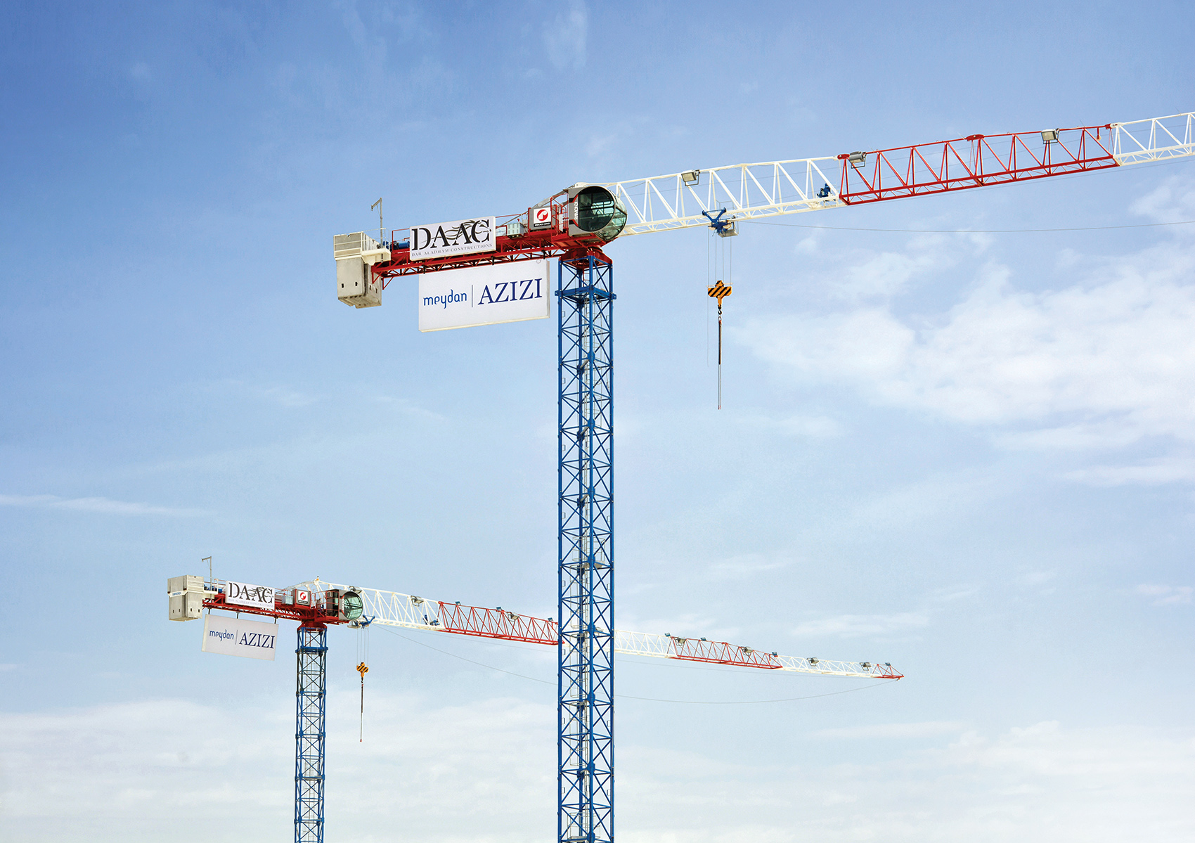 Two new Raimondi MRT111 tower cranes sold to Dubai contractor