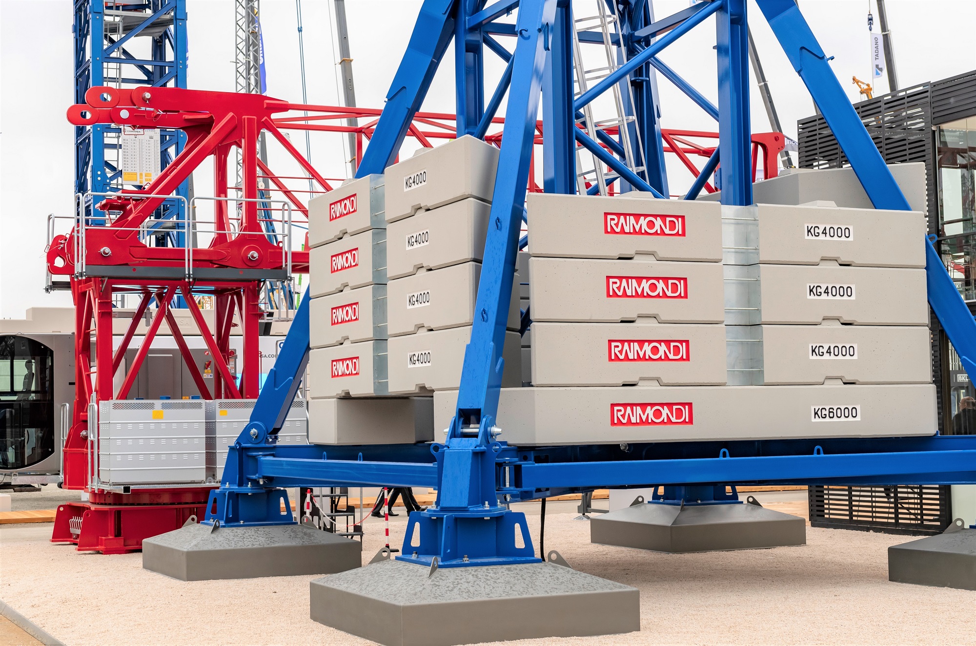 Raimondi Cranes releases the 2019 Product Guide for online download