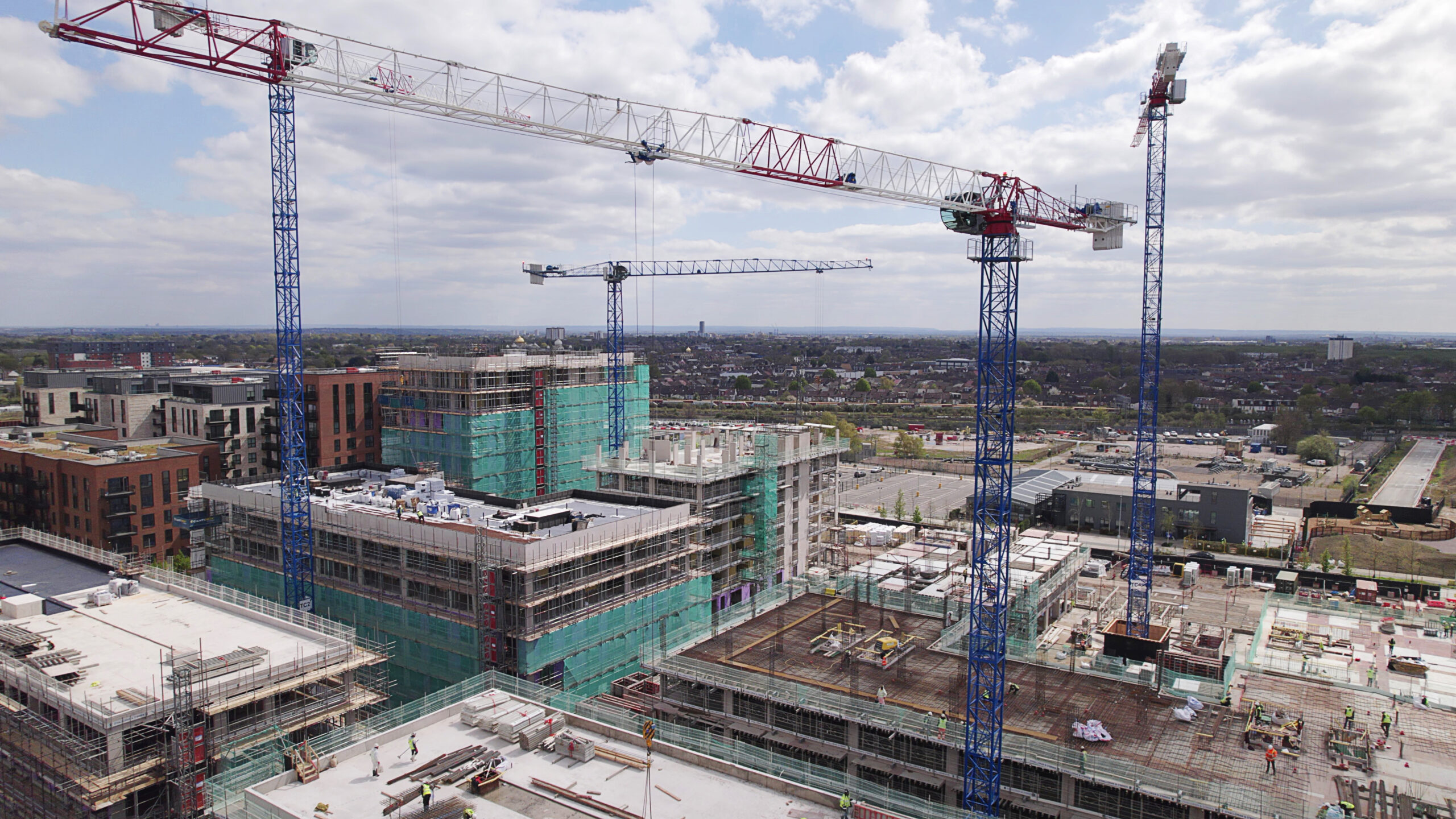 Bennetts provides four Raimondi flat-tops for one of London’s biggest re-urbanisation projects